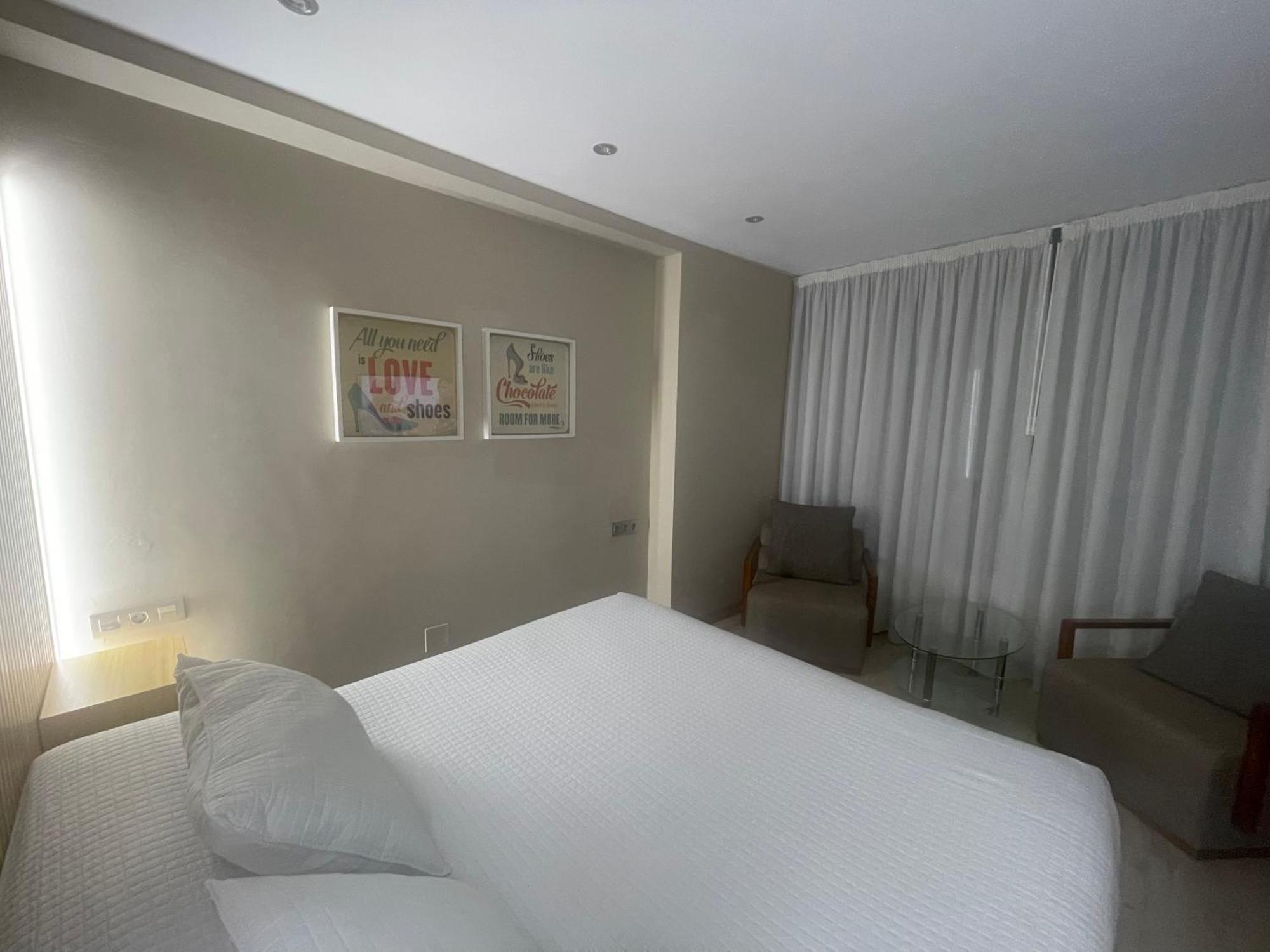 Hotel orly Xinzo de Limia Buitenkant foto