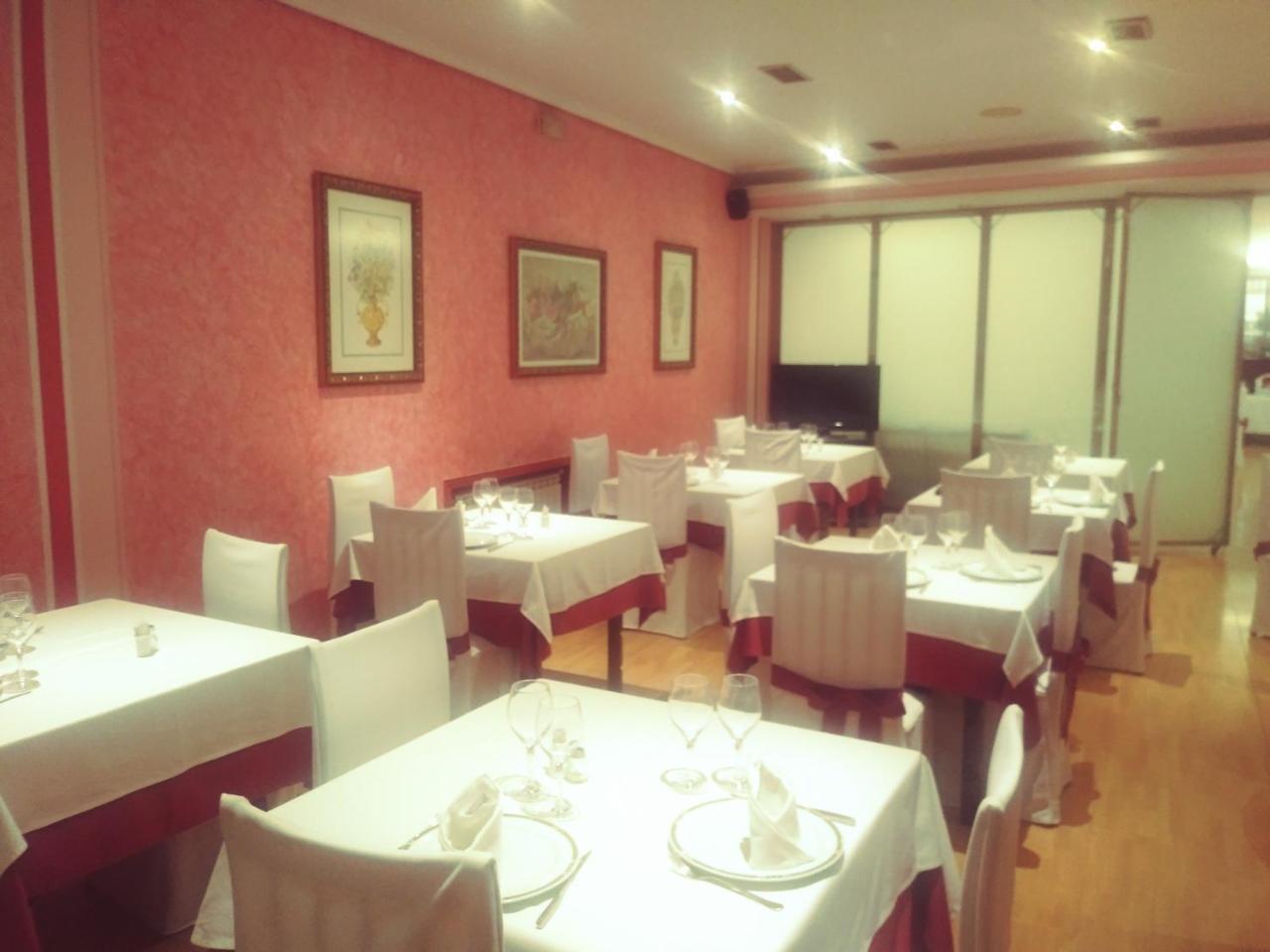 Hotel orly Xinzo de Limia Buitenkant foto